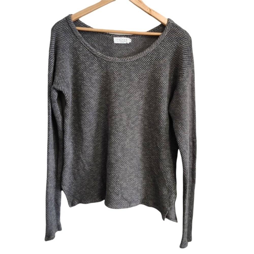 Velvet By Graham & Spencer Dark Grey Scoop Neck Knit Sweater Size Small